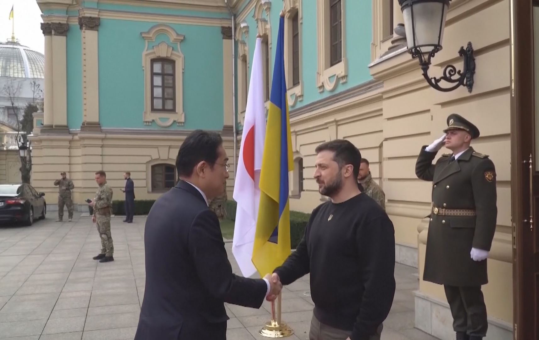 چین هەوڵی نێوەندگیری لەنێوان رووسیا و ئۆکراینا دەدات بۆ راگرتنی جەنگ