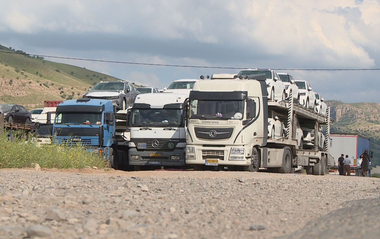 شۆفێری بارهەڵگرەکانی رۆژهەڵاتی کوردستان و ئێران لەنێوان سلێمانی و هەولێر: دۆخمان هیچ باش نییە