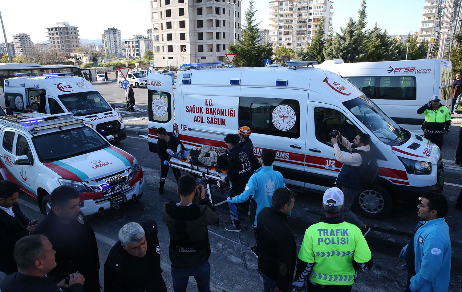 Kayseri'de kaza: 32 kişi yaralandı