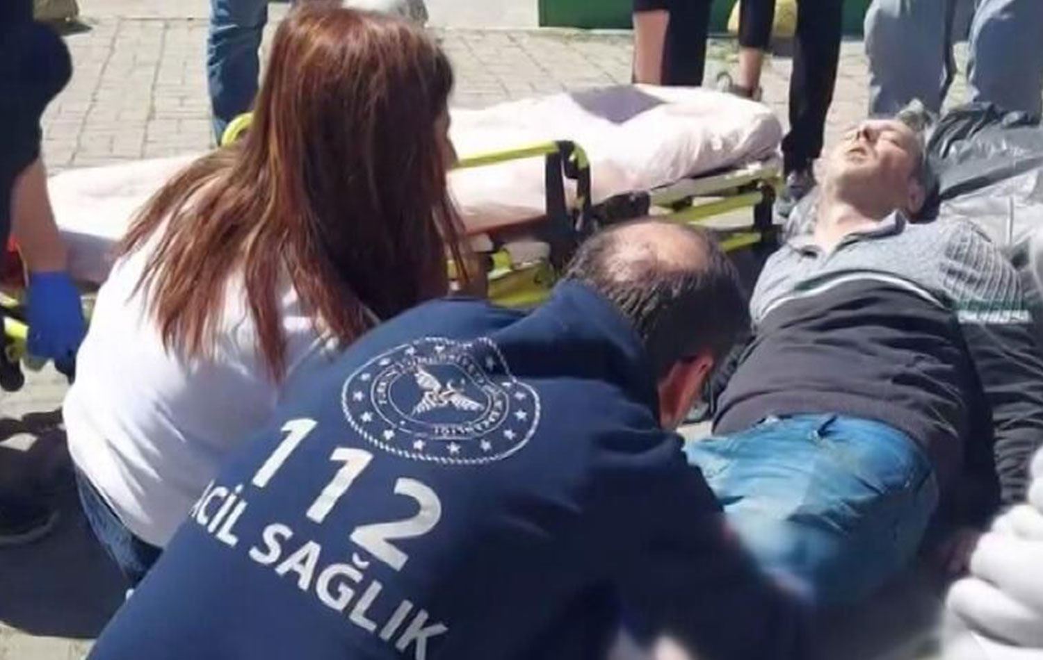 Bankadan 860 bin lira çeken kişiyi bacağından vurup parasını gasbettiler