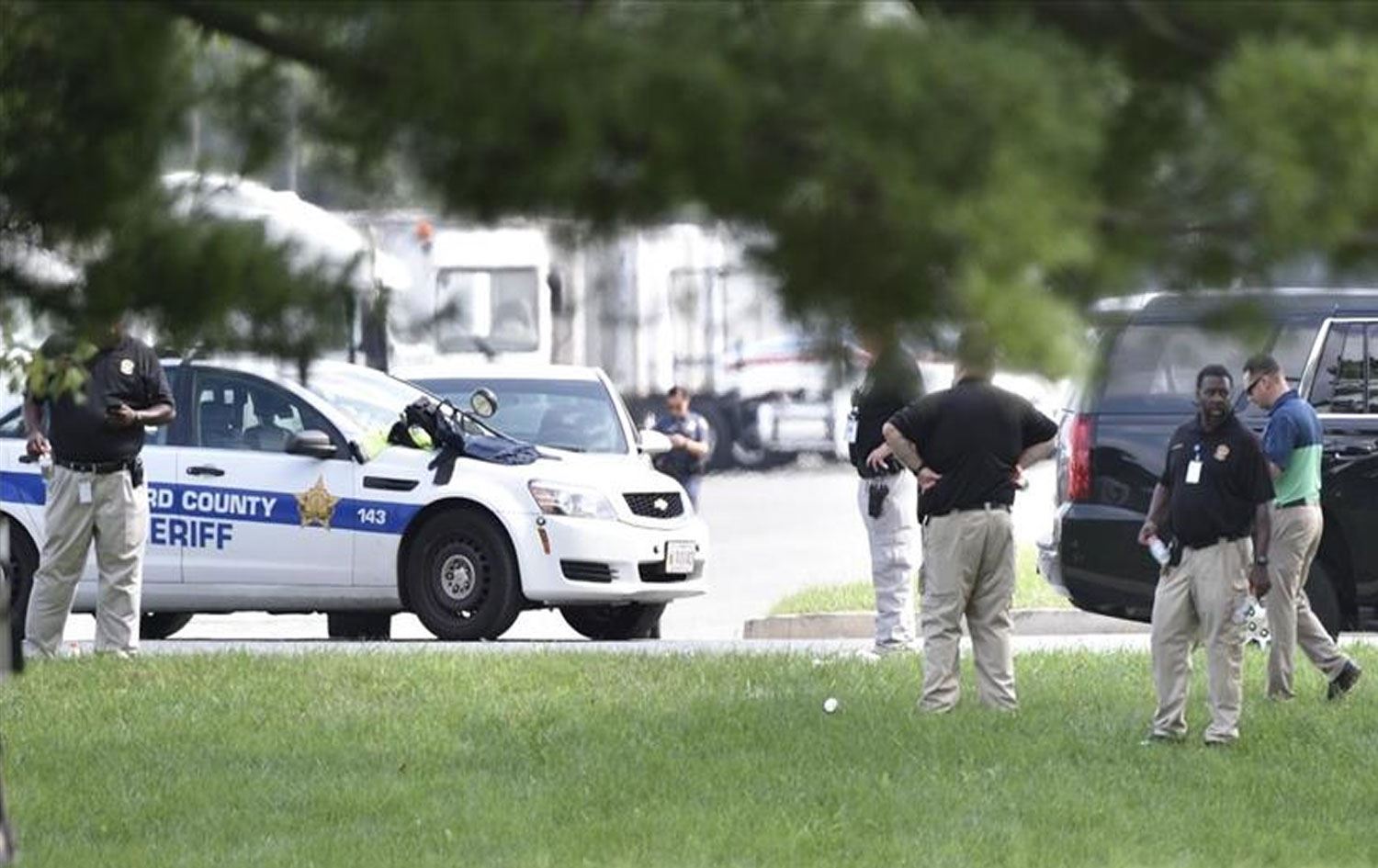 İki farklı olayda 9 kişiyi öldüren iki saldırgan intihar etti