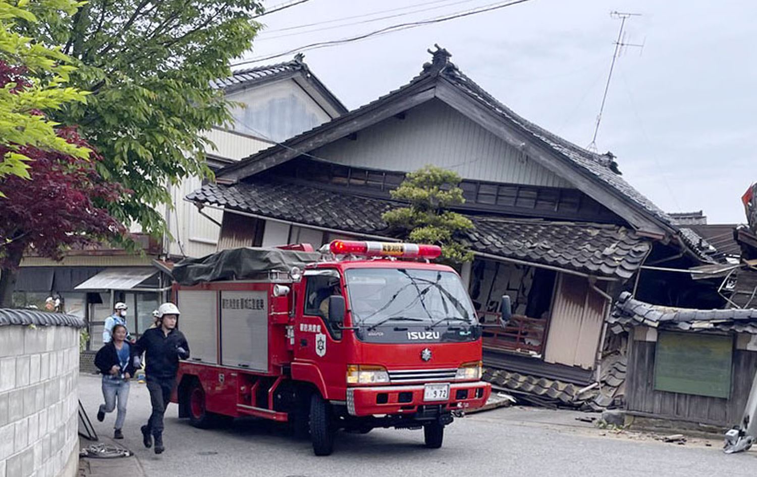 بوومەلەرزەیەک بە گوڕی 6.3 ژاپۆنی هەژاند