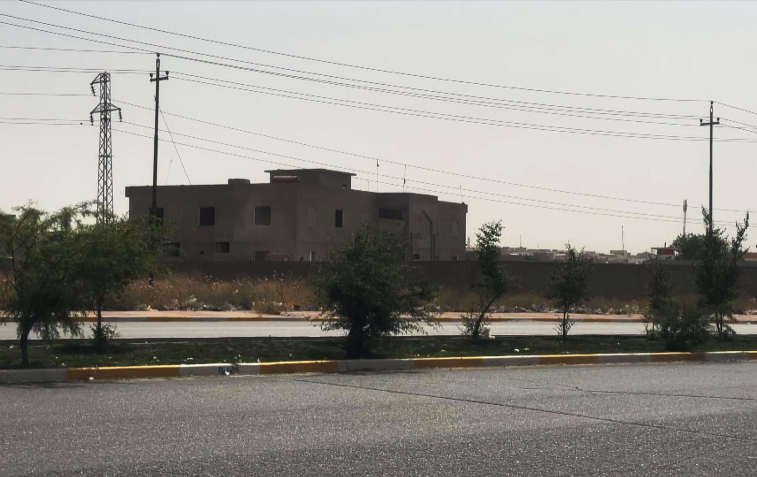 لە کەرکووک سوپای عێراق دەست بەسەر هەیکەلی بارەگایەکی پارتیدا دەگرێت