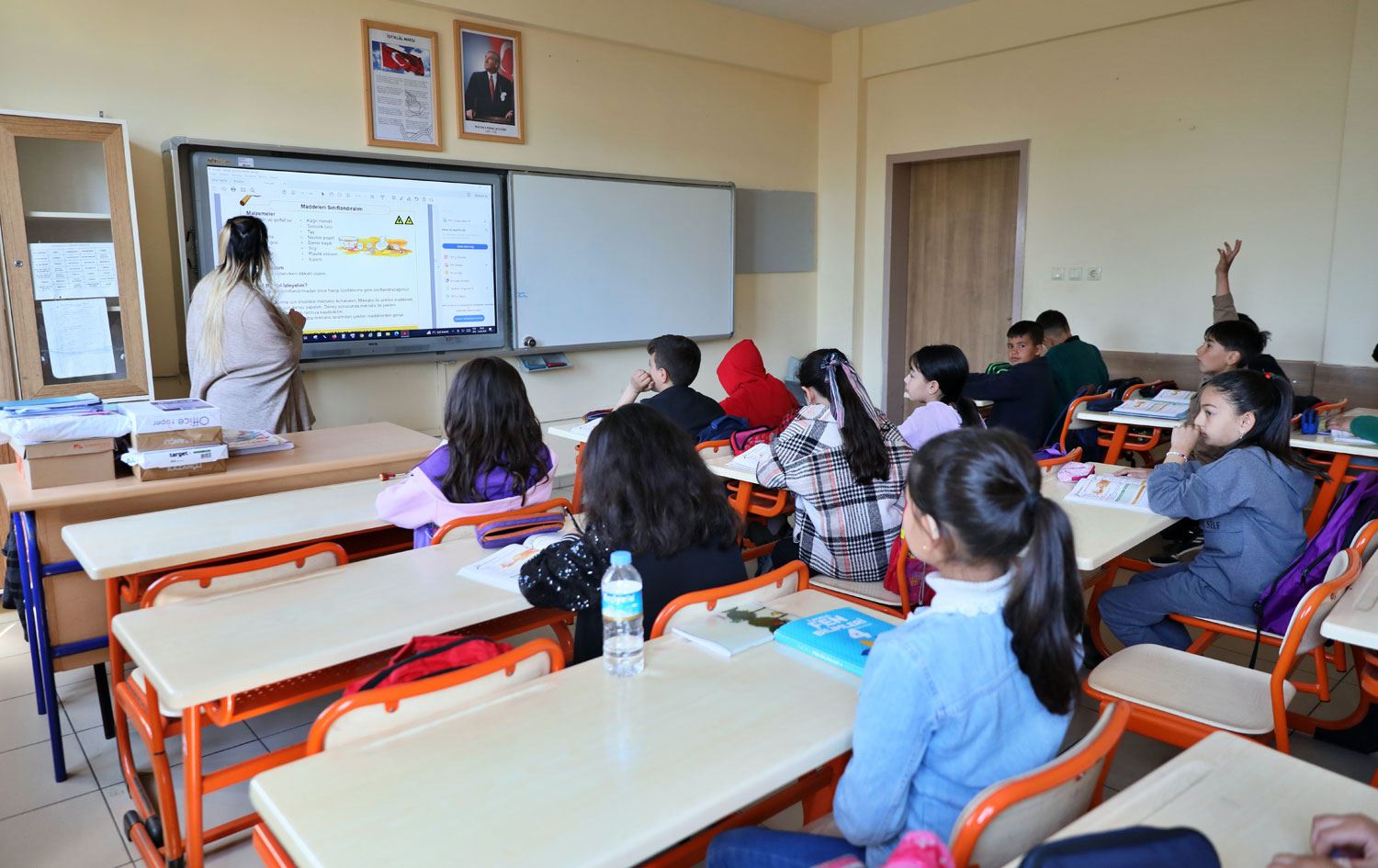 ‘15 Mayıs'ta eğitime bir gün ara verilecek, öğretmenler izinli sayılacak’