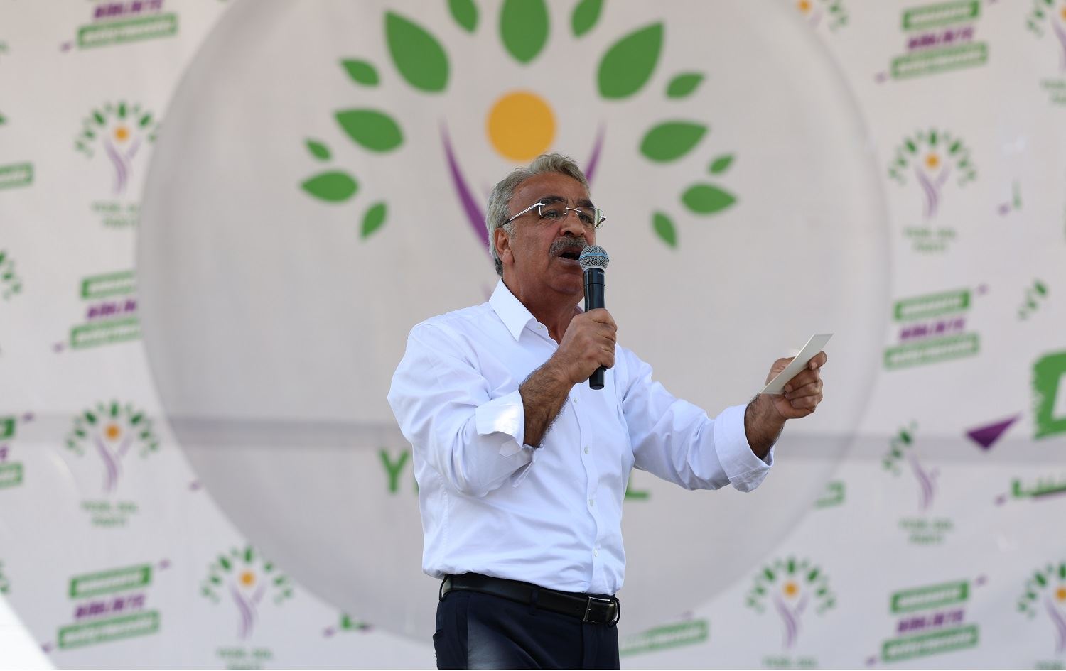 Sancar: Polîtîkayên xwe li ser dijmintiya Kurdan ava kirine