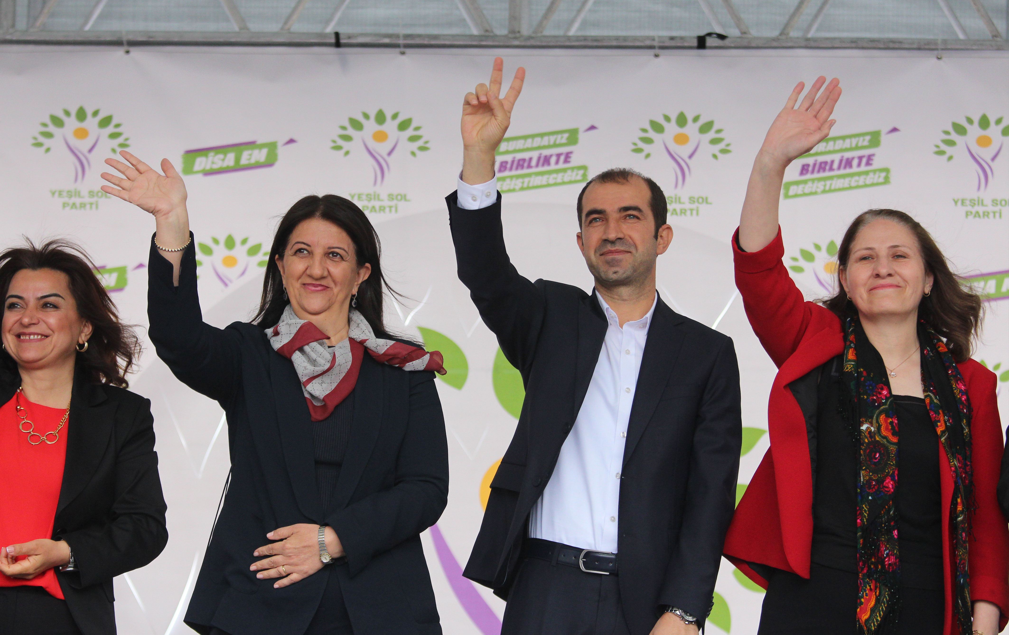 Buldan: Meydanlarda parmak sallayanlar son 5 günde yaşanacaklardan sorumludur