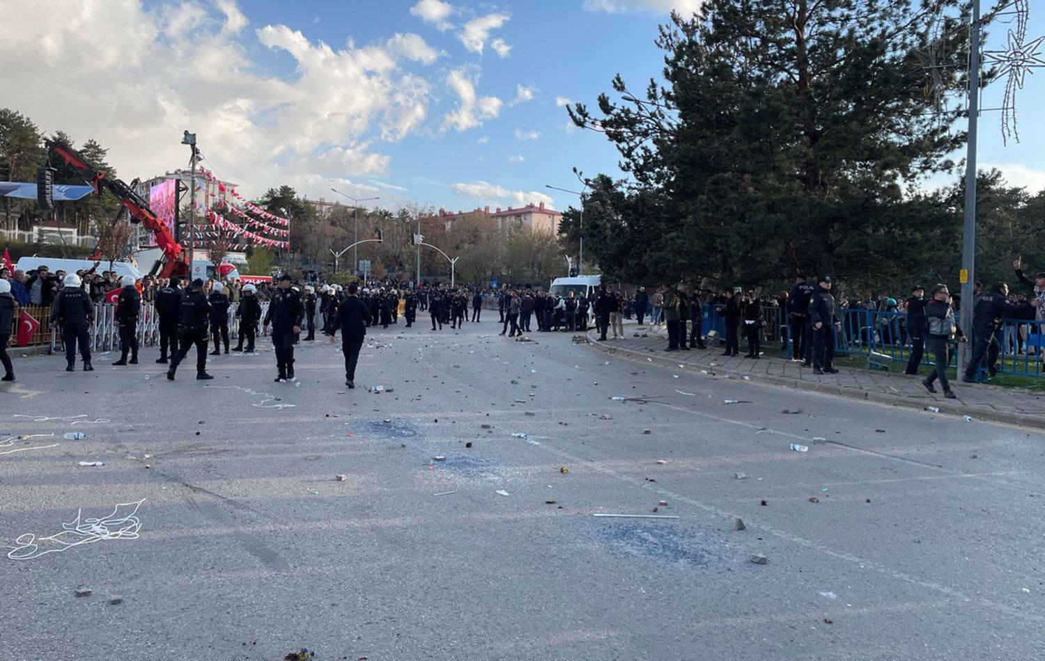 Erzurum'daki taşlı saldırı sonrası 15 kişi gözaltına alındı