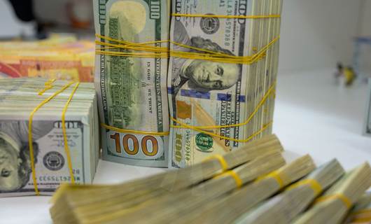الدولار يعاود الارتفاع امام الدينار العراقي