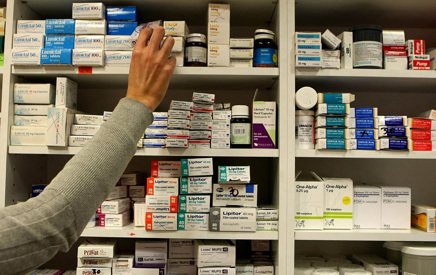 حکومەتی بەریتانیا بڕیارێکی بۆ پزیشکانی دەرمانساز دەرکرد