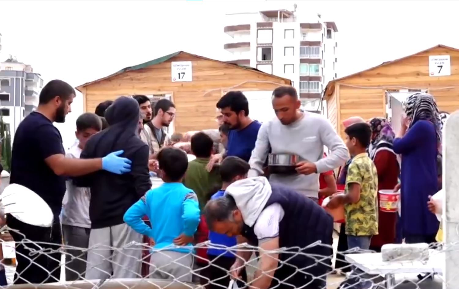 Li Semsûrê rojeva xelkê ji hilbijartinan zêdetir debar û xema li dû erdhêjê ye