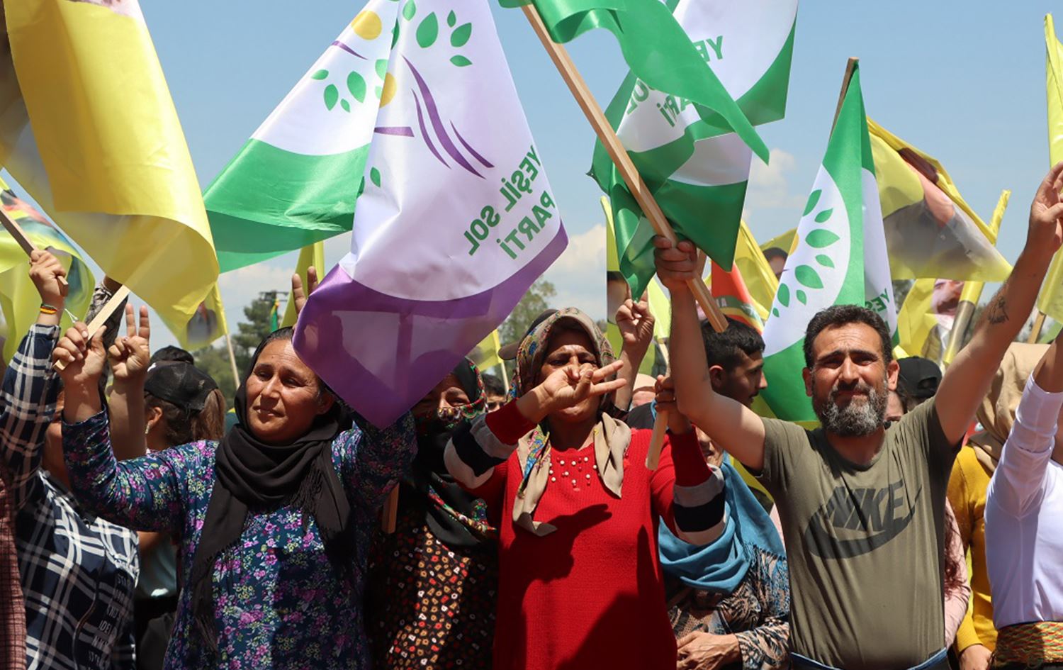 Li Qamişloyê ji bo Partiya Çepên Kesk mîtîngek hat lidarxistin