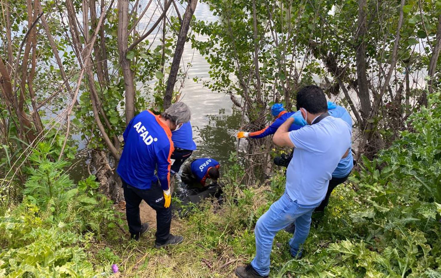 Li Amedê li kêleka Çemê Dîcleyê cenazeyek hat dîtin