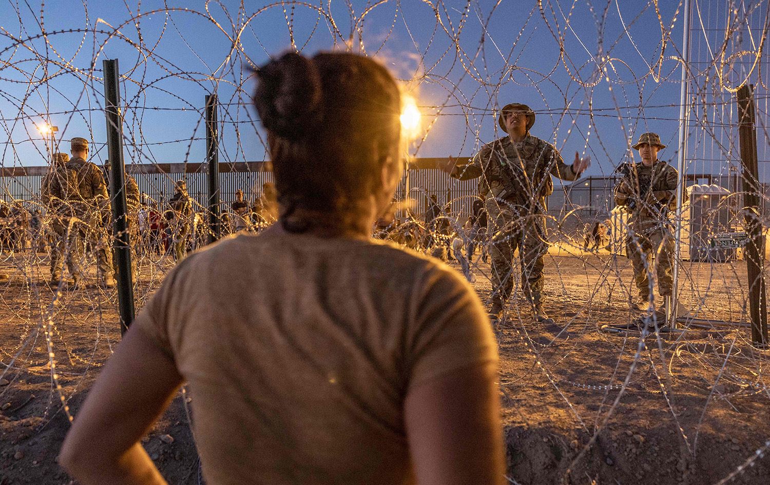 بڕگەی 42ی ئەمریکا هەڵگیرا؛ لەسەر سنووری مەکسیک چی روودەدات؟