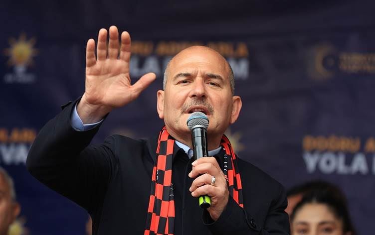 وەزیری نێوخۆی تورکیا: لە چەند رۆژی داهاتوو لە باکووری سووریا و عێراق کۆتایی بە پەکەکە و یەپەگە دەهێنین