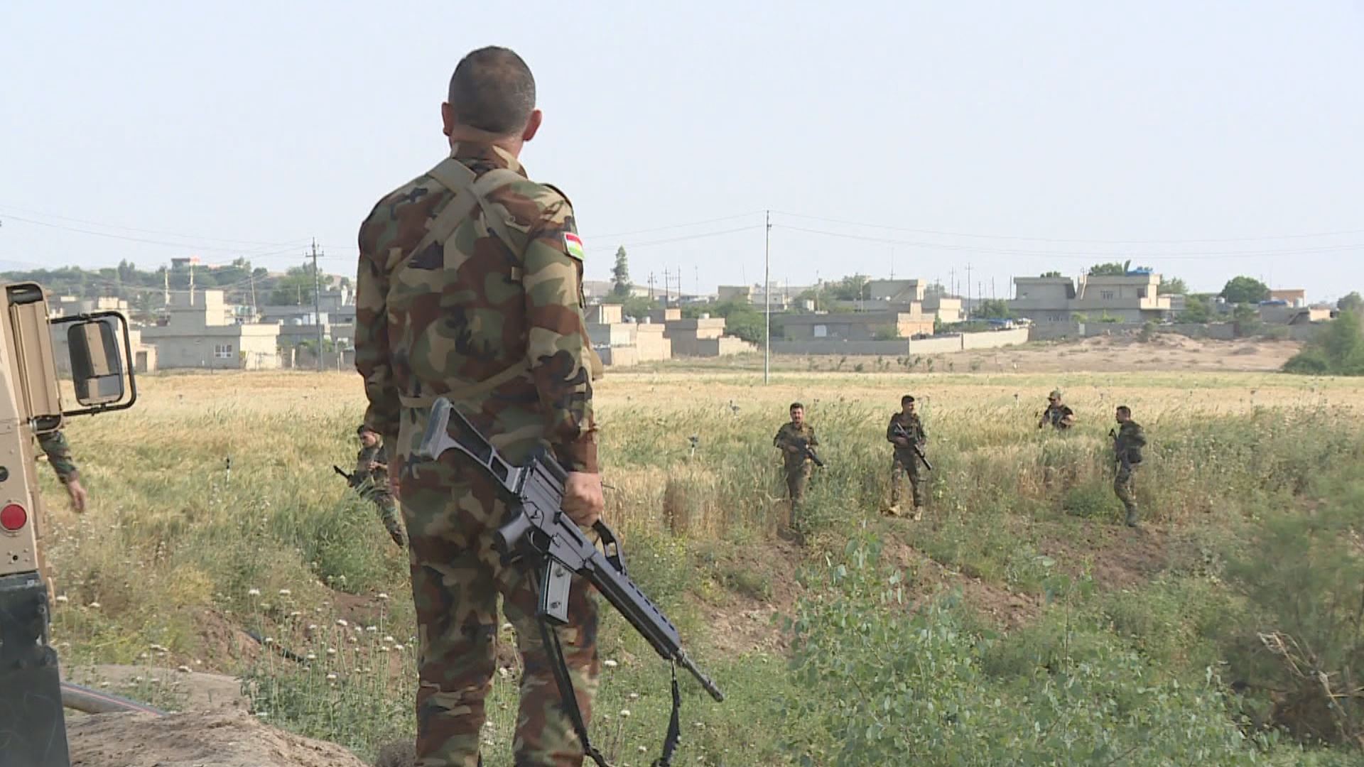 Peshmerga conduct anti-ISIS operations in Gwer