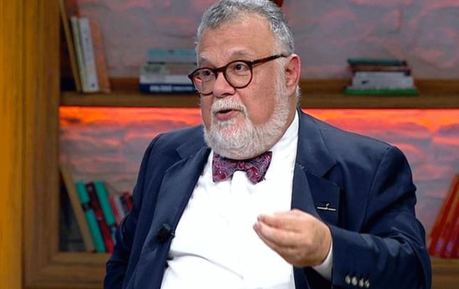 Celal Şengör video çekerek desteklediği adayı açıkladı