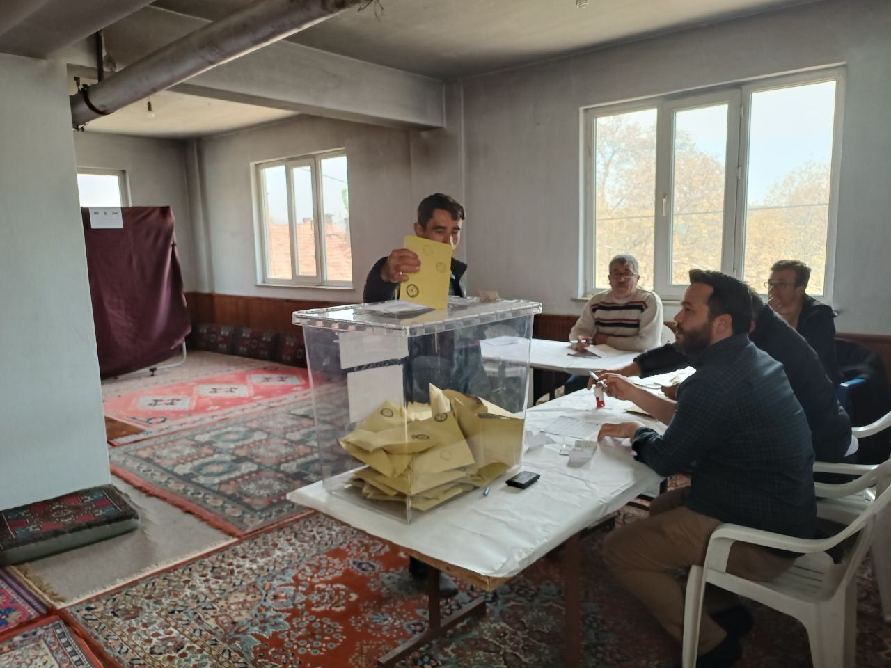 ناوەندی هەڵبژاردنی یەسەپە: پێشێلکاری زەقمان تۆمارکردووە