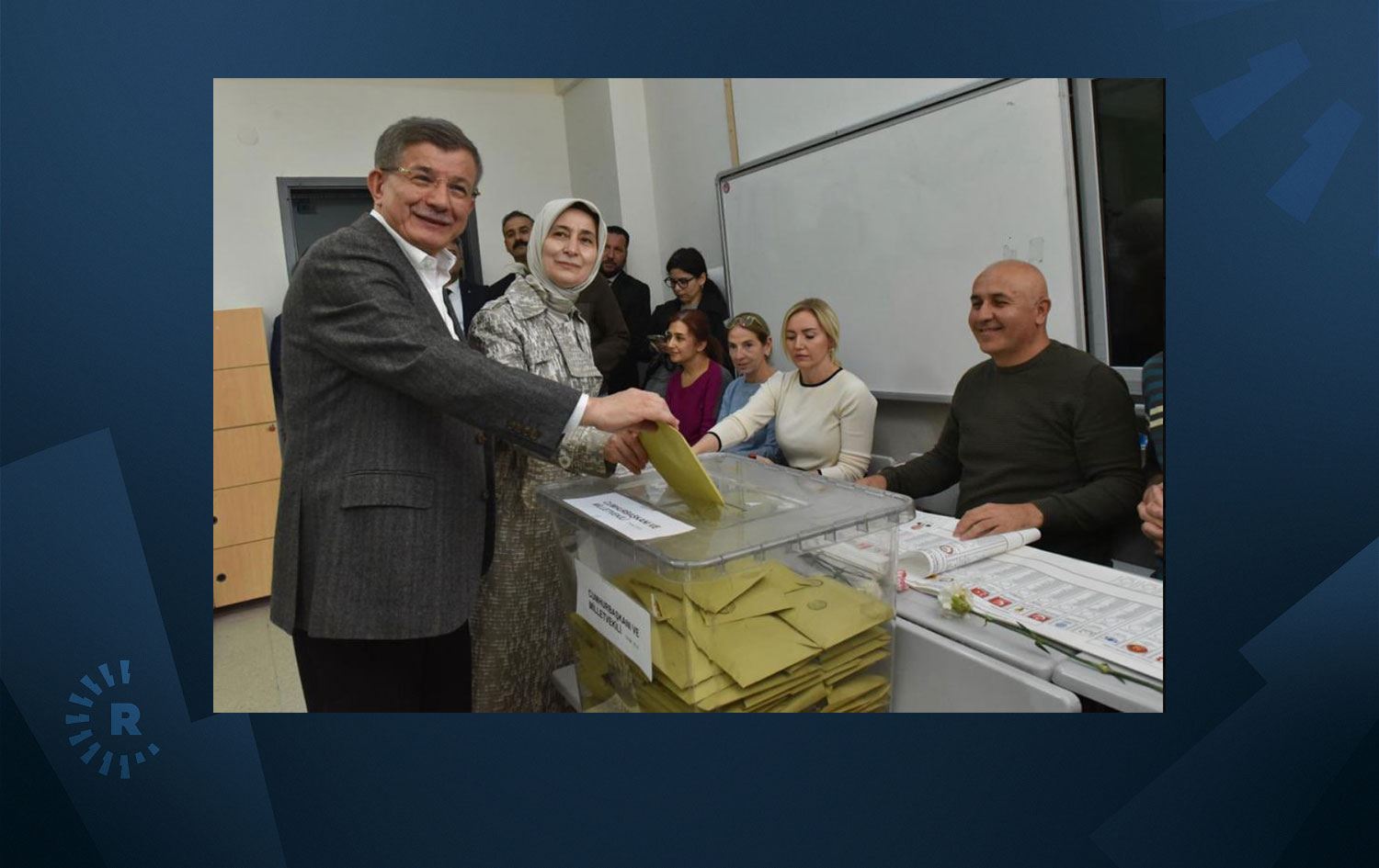 Davutoğlu'ndan seçmene çağrı