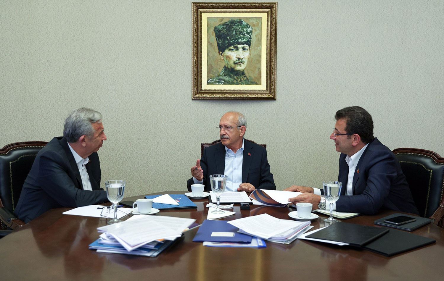 İmamoğlu ve Yavaş’tan ortak paylaşım: Sıkı bir çalışmaya başlıyoruz