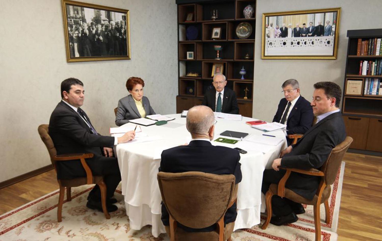 Serokên Hevpeymaniya Millet yekemîn car piştî hilbiajrtinan dicivin