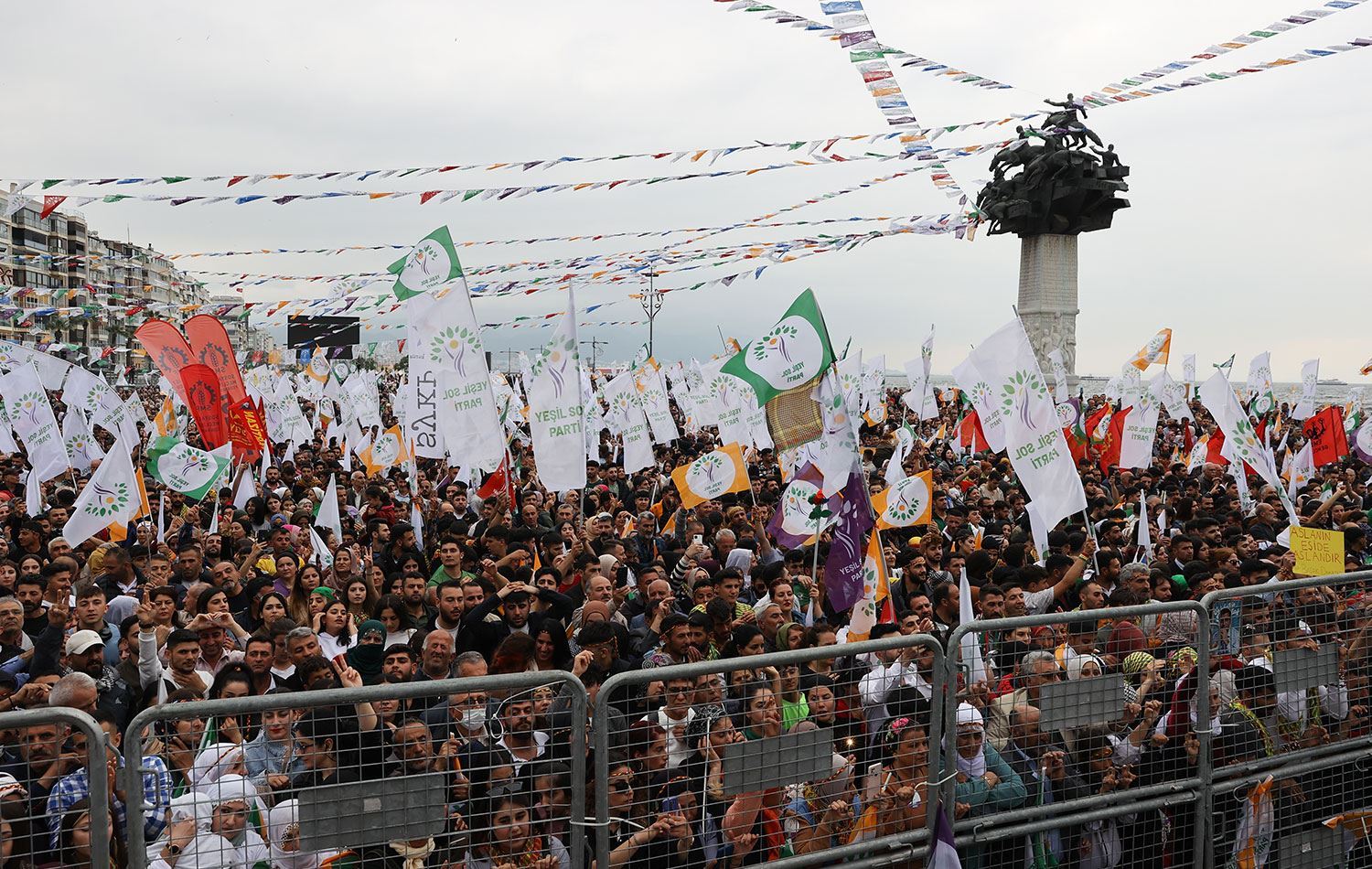 HDP û YSPê piştî civîna hevbeş bang ji alîgirên xwe kirin