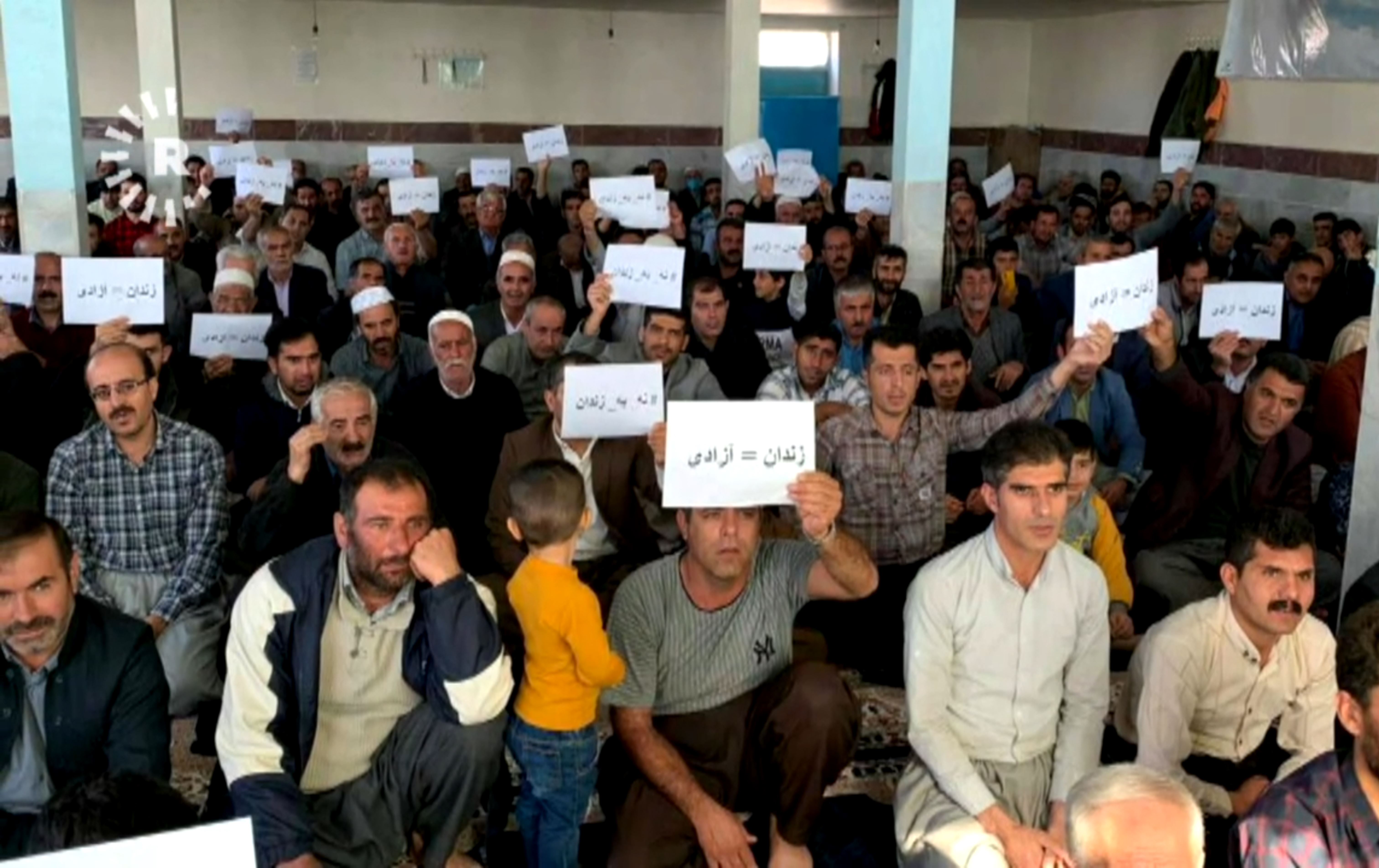 دوو مەلا لە دادگەی مامۆستایانی ئایینی لە هەمەدان دادگایی دەکرێن