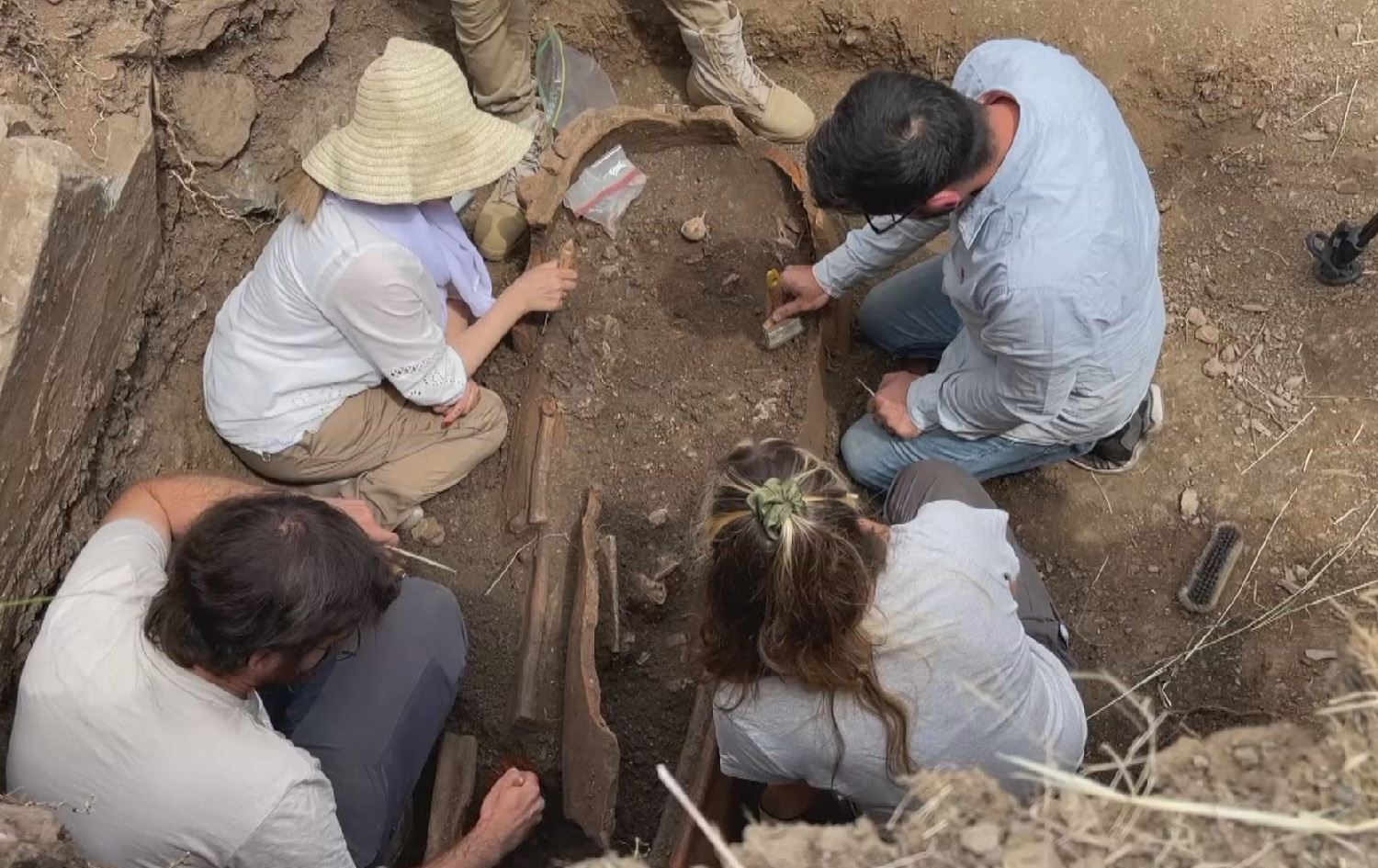 لە سۆران تابووتێک دەدۆزرێتەوە کە ئێسکوپرووسکی کەسێکی تێدا بووە و مێژووەکەی بۆ 1800 ساڵ دەگەڕێتەوە