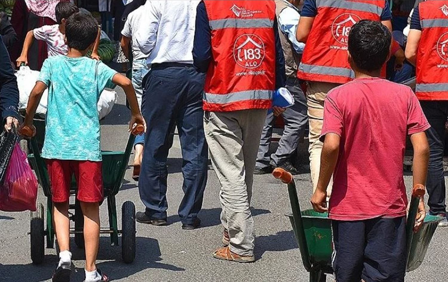 TUIK: Li Tirkiyê ji bo 9.4 milyon zarokan metirsiya birçîbûnê heye