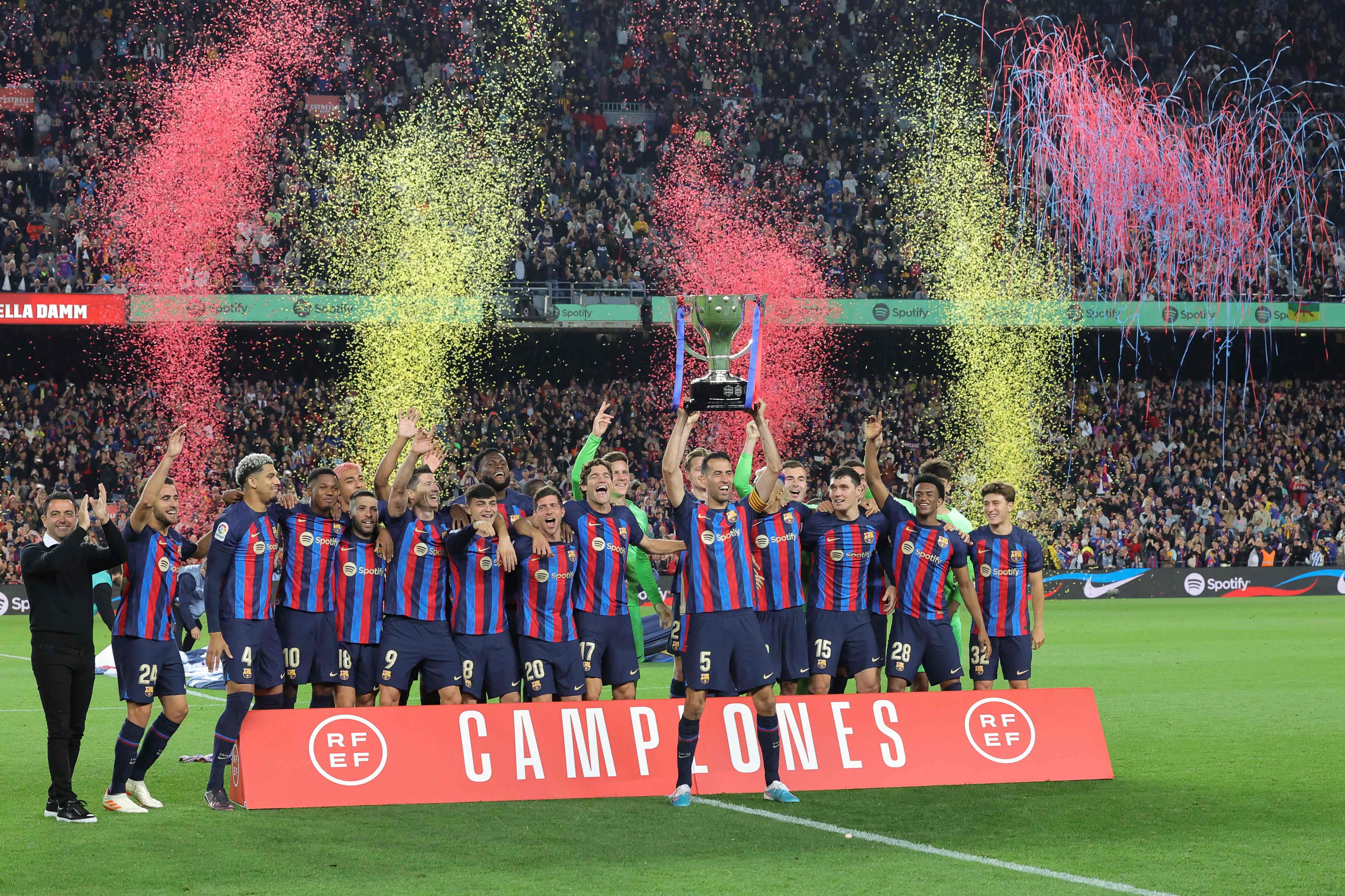 ڤیدیۆ.. بارسێلۆنا بە دۆڕانەوە ئاهەنگی بۆ بردنەوەی لالیگا گێڕا