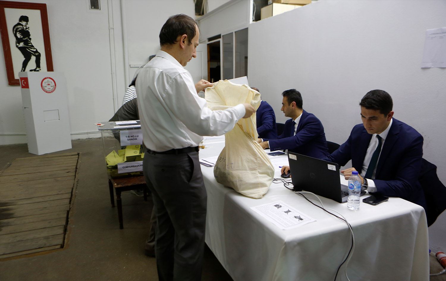 یەک ملیۆن کەس لە دەرەوەی تورکیا لە گەڕی دووەمی هەڵبژاردنی سەرۆککۆمار دەنگیان داوە