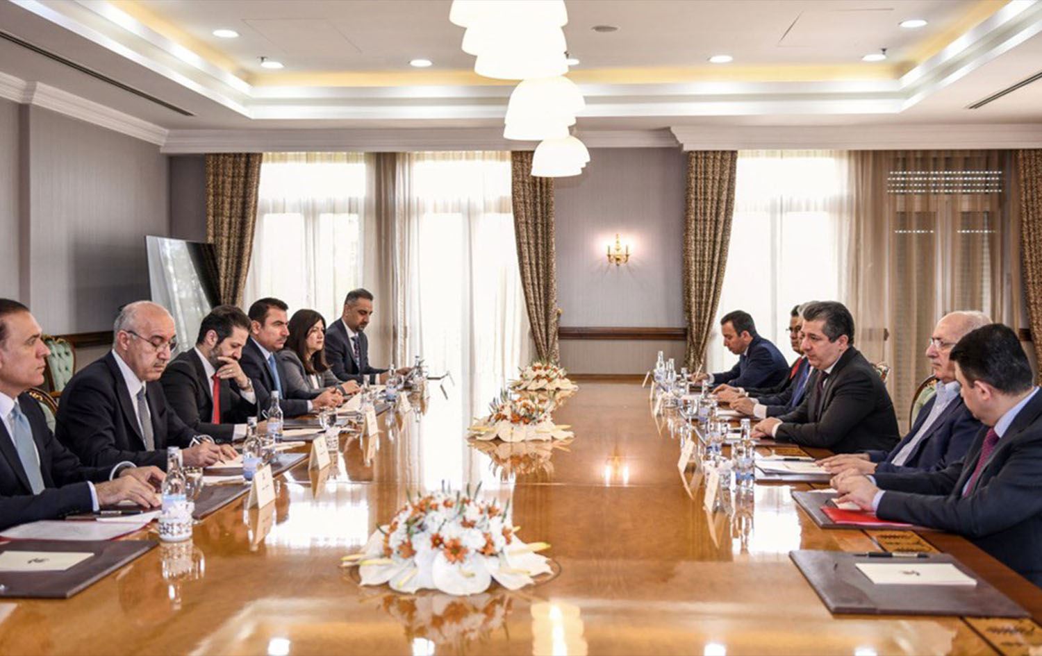 KDP, PUK attend cabinet meeting amid parliament disarray