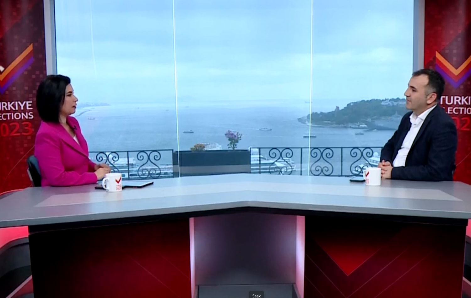 Hevserokê Şaxê Stenbolê yê HDPê Ferhat Encû beşdarî bultena Rûdawê TVê bû û encamên hilbijartinê nirxand.