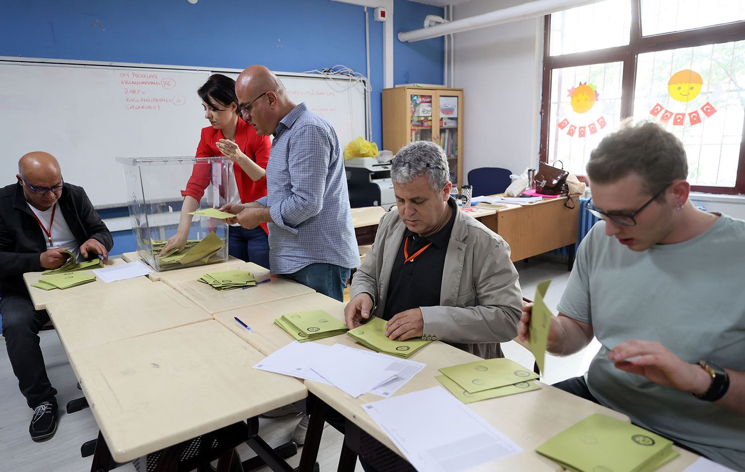 Oy sayımı yapıldı / AA