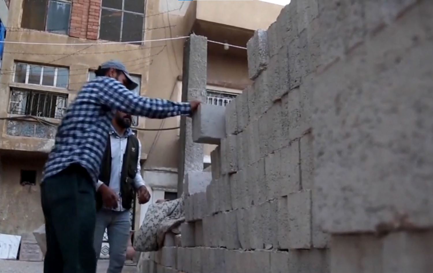 Rojavayê Kurdistanê: Bi girtina Deriyê Sêmalkayê re keresteyên avahîsaziyê biha bûne