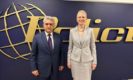 Kürdistan Bölgesi İçişleri Bakanı Reber Ahmed ABD Savunma Bakanlığı Yardımcısı Celeste Wallander ile bir araya geldi