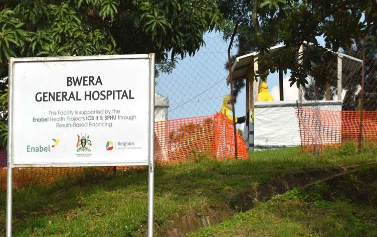 DAIŞê êrîşî dibistanê kir: Herî kêm 25 kuştî | Rûdaw.net