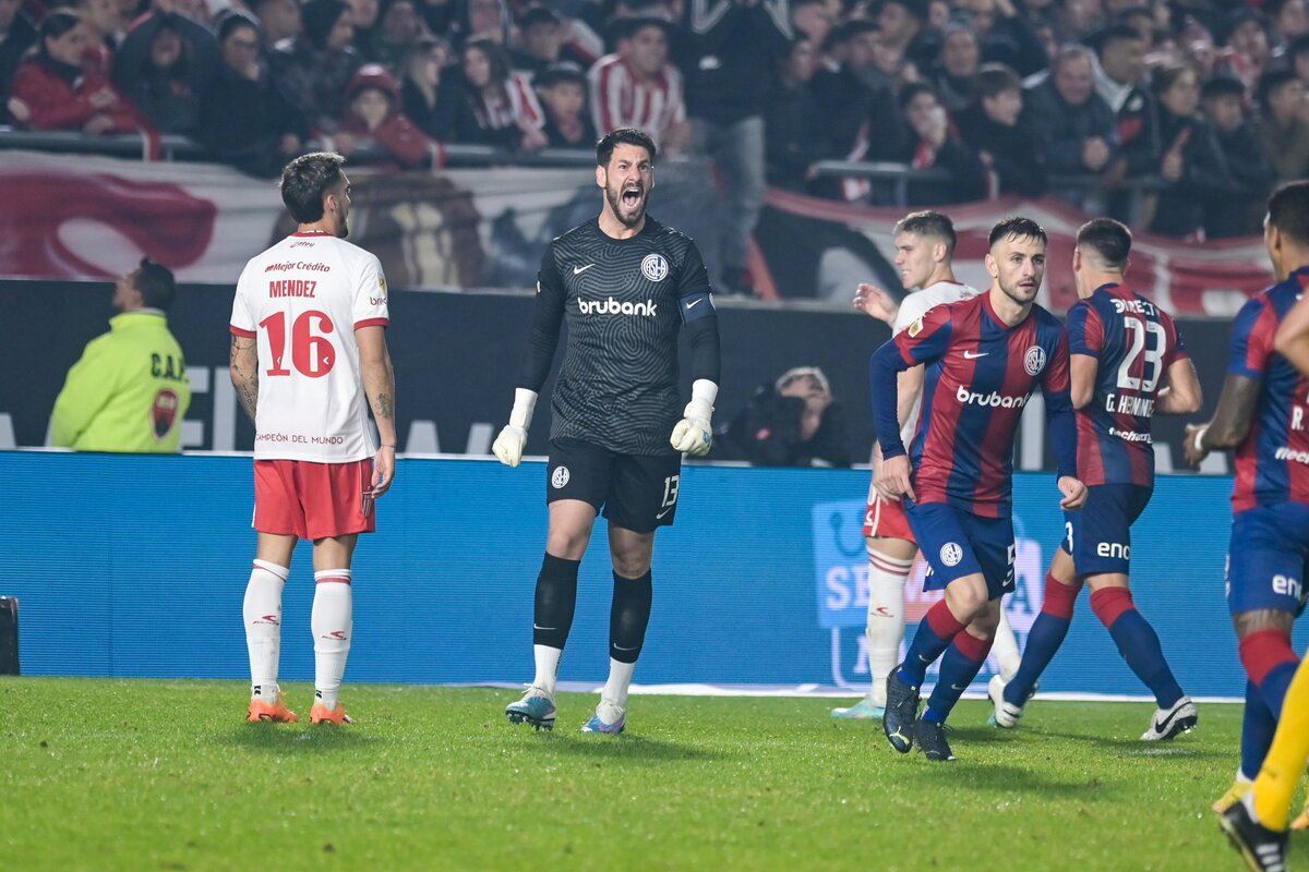 ئیستۆدیانتس لاپلاتا 1-1 سان لۆرێنزۆ