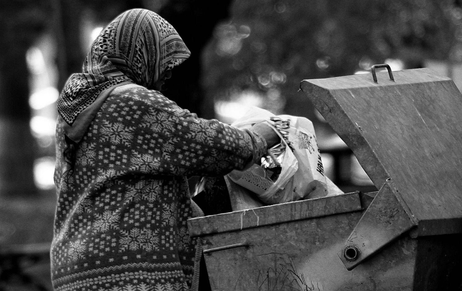 TURK-ÎŞ: Li Tirkiyê sînorê birçîbûnê gehişte 10 hezar û 373 lîreyan
