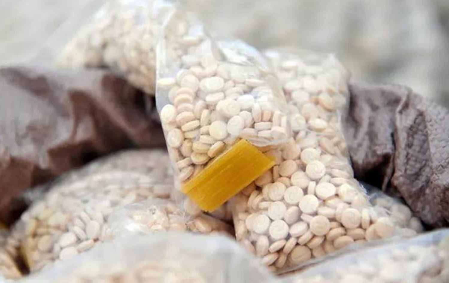 الكبتاغون والكرستال من سوريا وايران.. الصحة النيابية تطالب الحكومة بالحد من المخدرات في نينوى