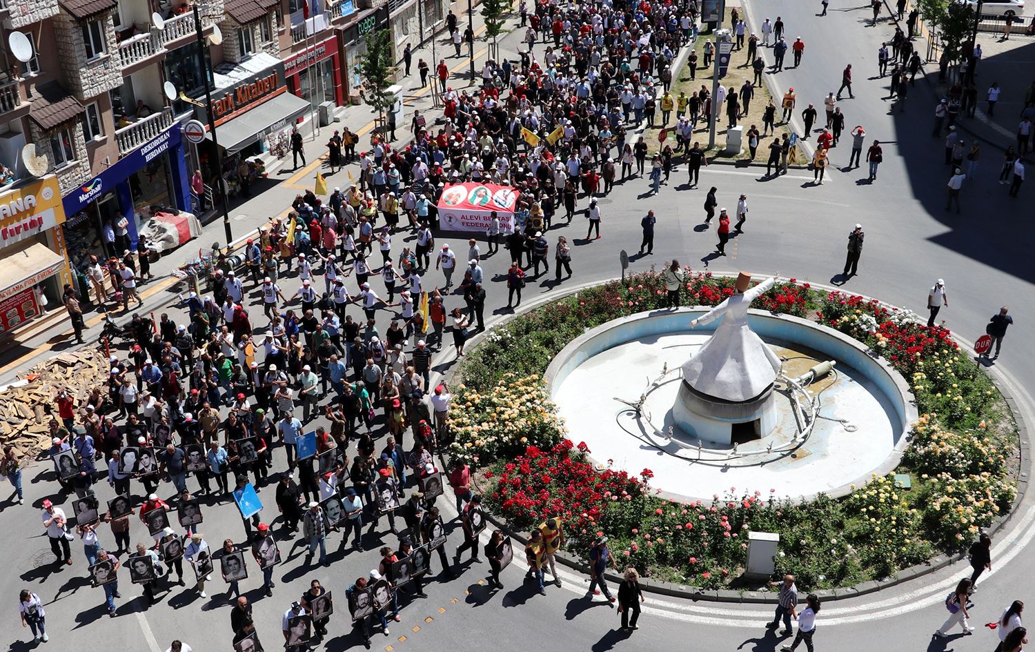 30 saliya Komkujiya Sêwazê; çalakiyên bîranînê hatin lidarxistin