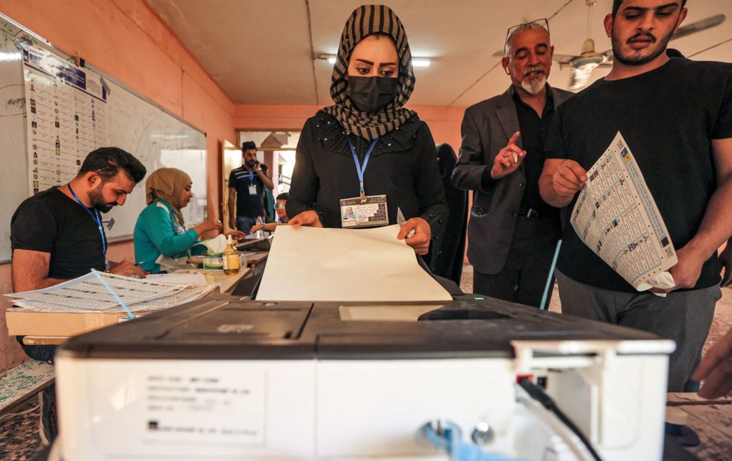 Iraq to install 50,000 security cameras for provincial elections