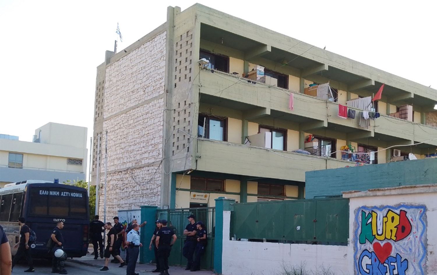 Kampa Lavrio ya penaberên Kurd li Yunanistanê. Wêne: Prin news