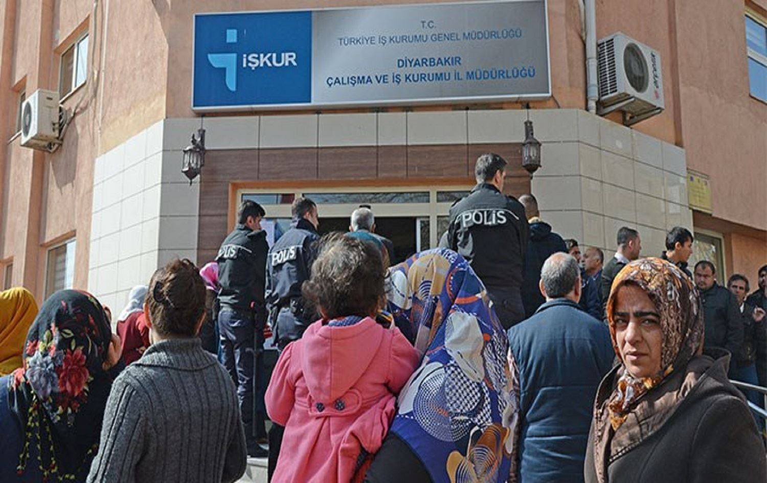 TUIK: Li Tirkiyê 3 milyon û 328 hezar kes bêkar in