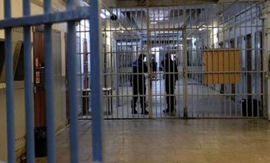 منظمة حقوقية لرووداو: عشرات المعتقلين من شمال شرق سوريا في سجون الموصل