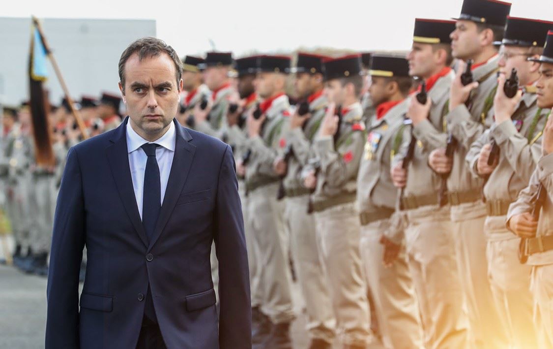 وەزیری بەرگریی فەرەنسا: پرسەکانی پەیوەندیدار بە ناوچەکە لەگەڵ نێچیرڤان بارزانی تاوتوێ دەکەم