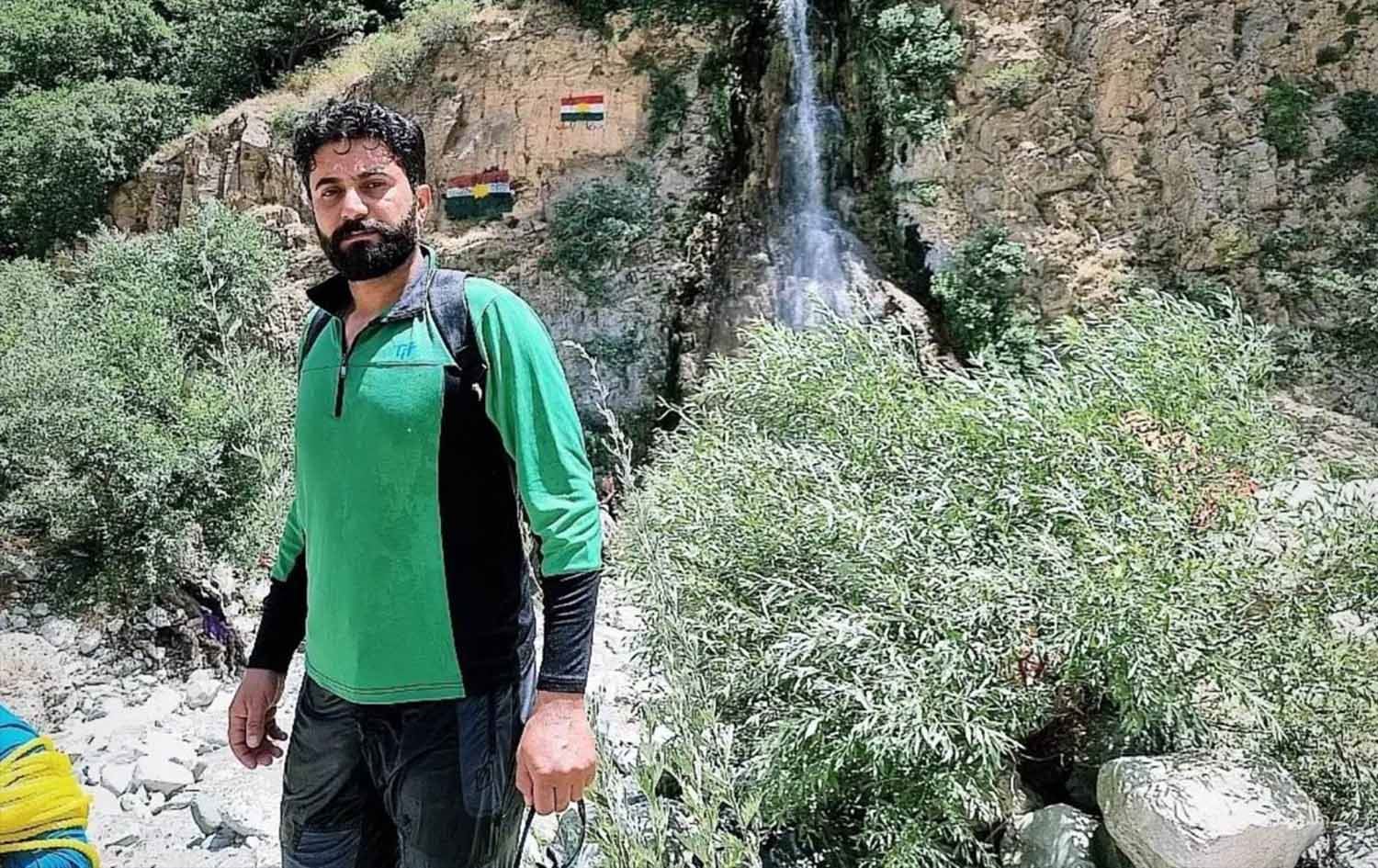 لە بانە ژینگەپارێزێک بەهۆی ناڕەزایی دەربڕین دژی داربڕینەوە دەستبەسەرکرا