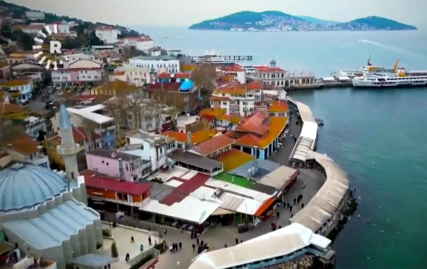 Li Stenbolê bazara geştyarên navxwe kêm bûye