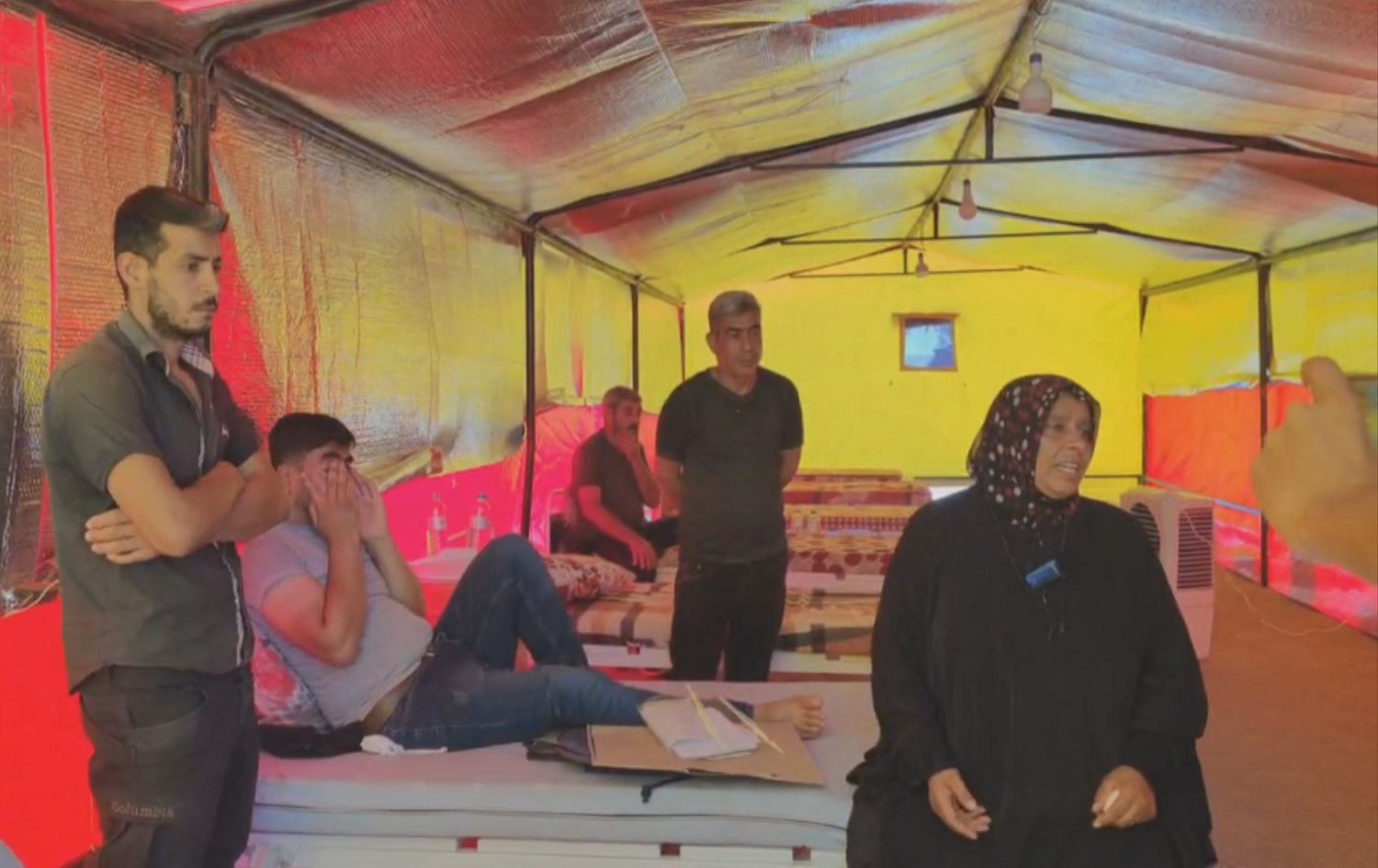 608 nexweşên penceşêrê dixwazin deriyê Tirkiyê li pêşiya wan bê vekirin