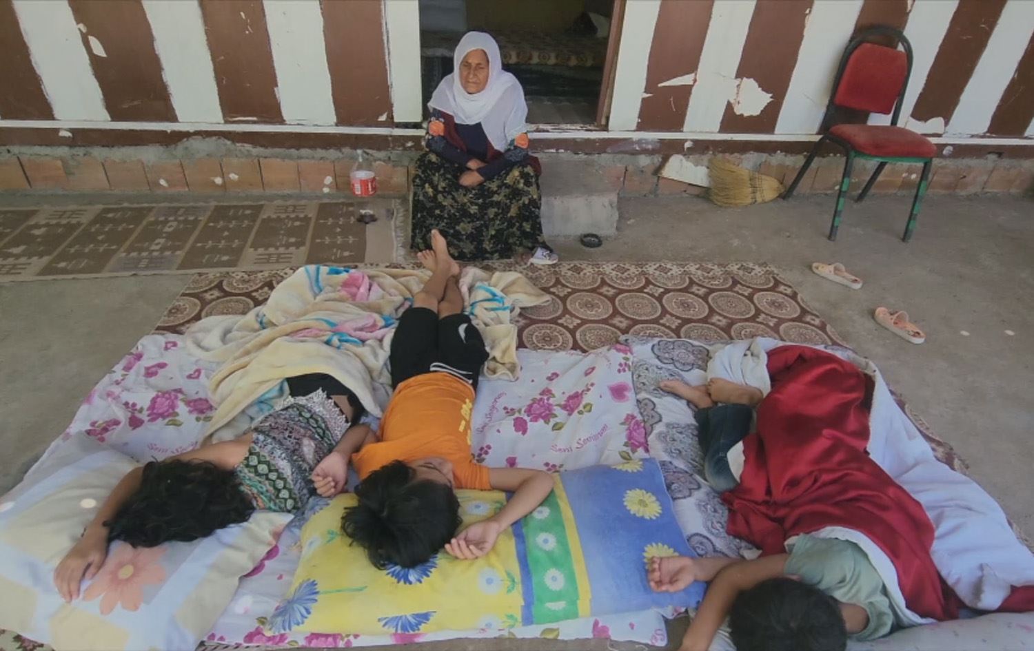 Rûdaw TIR'da yaşayan Hanım Demir'in evine gitti