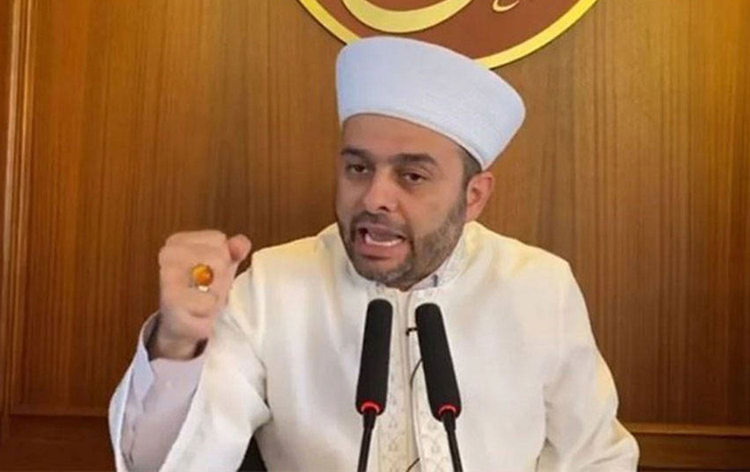 Uluçınar Camisi imamı Halil Konakçı